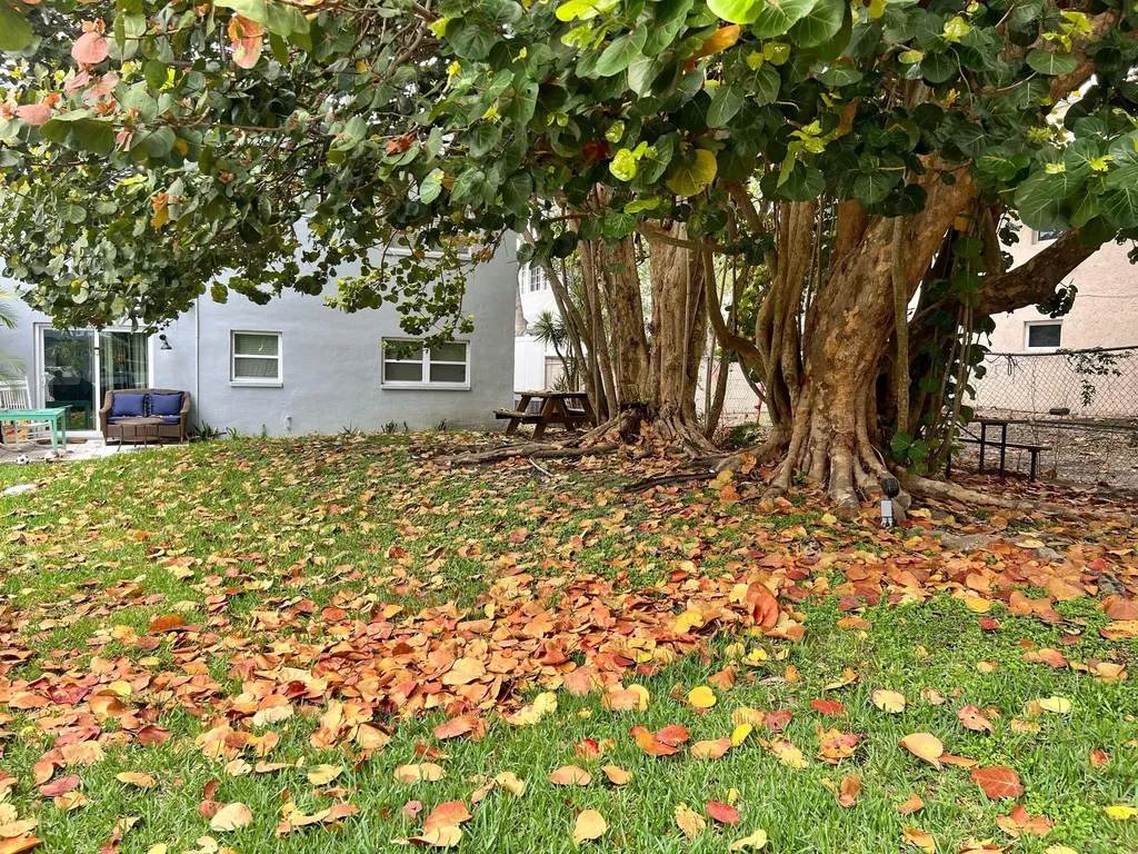751 Pine Drive Pompano Beach FL 33060