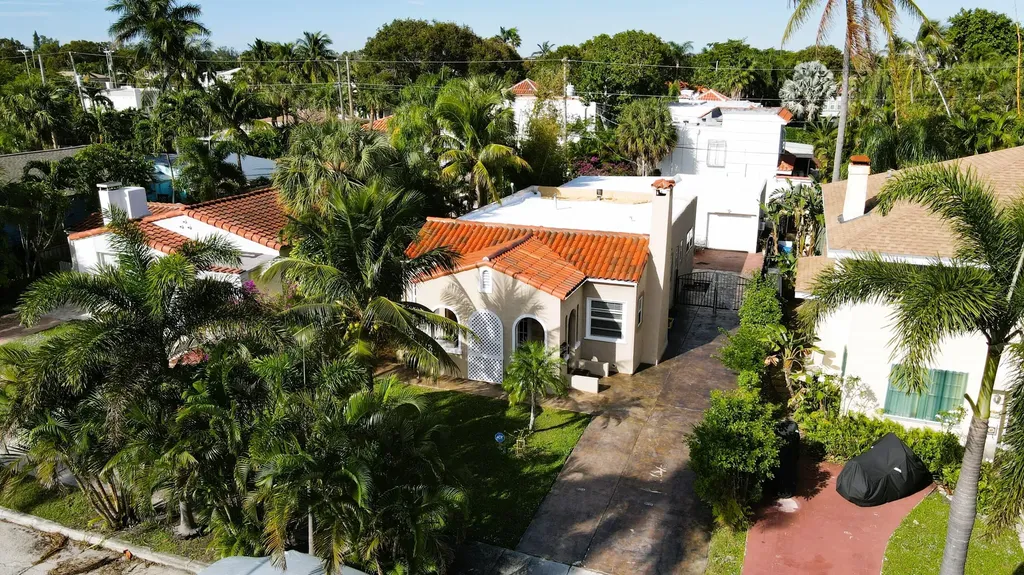 517 31st Street West Palm Beach FL 33407