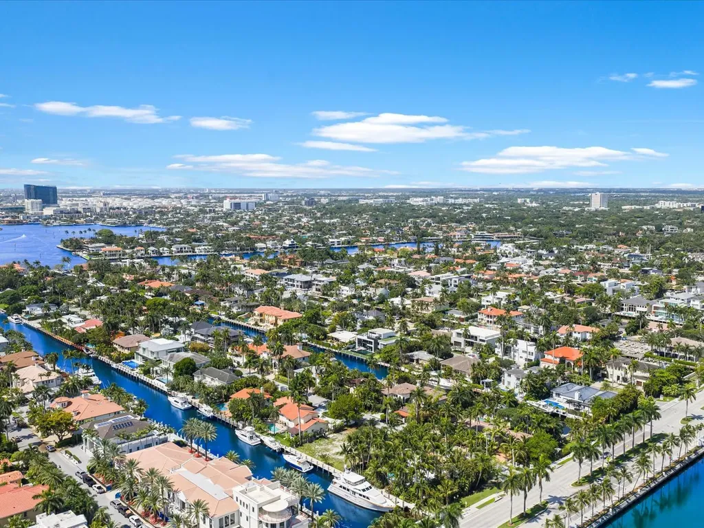 310 Coral Way Fort Lauderdale FL 33301