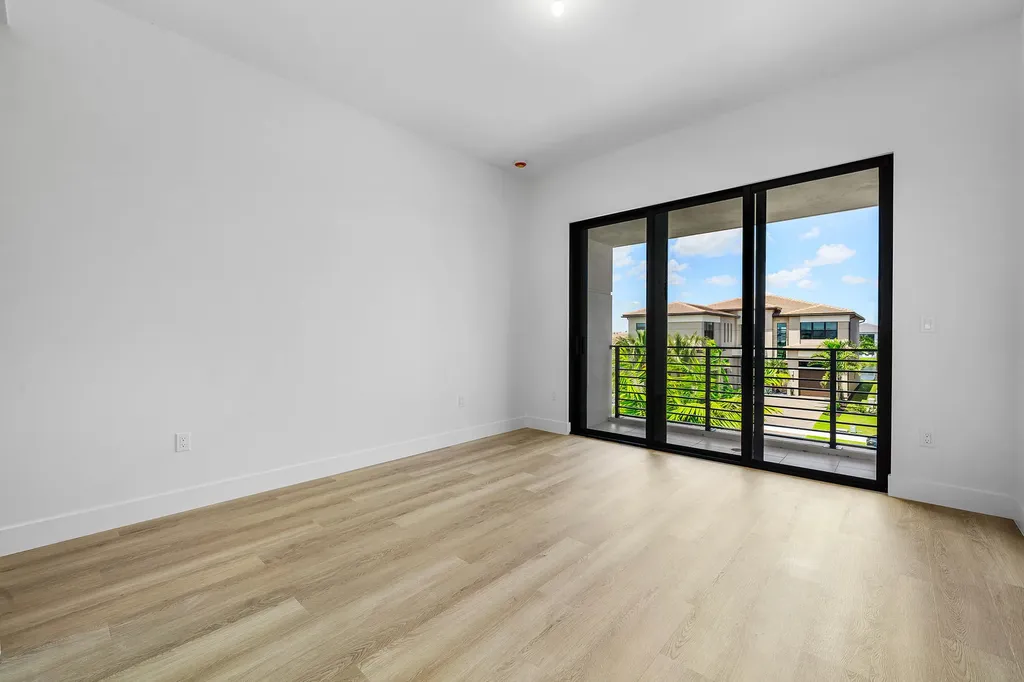 9516 Riverside Park Drive Boca Raton FL 33434