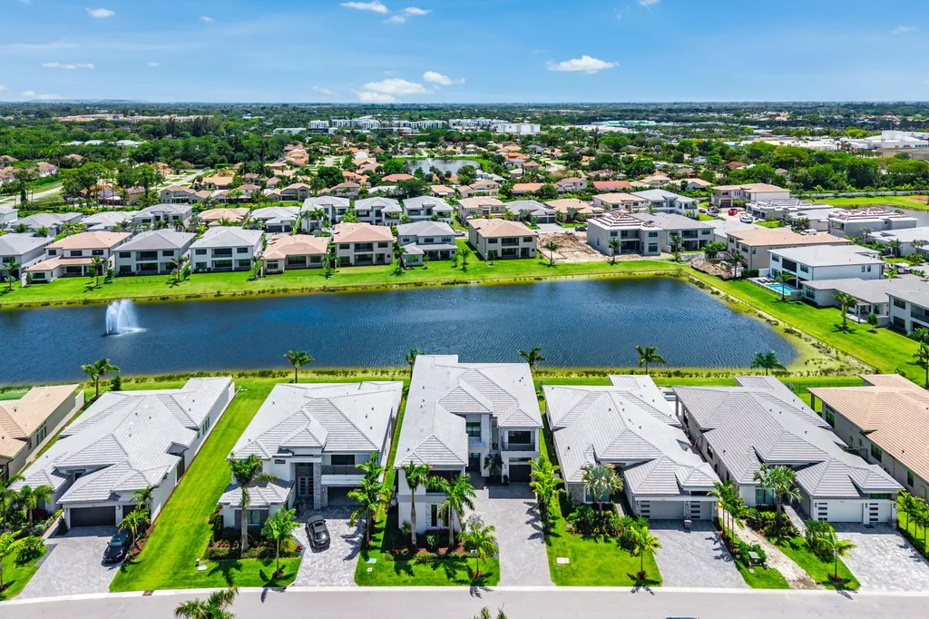 9516 Riverside Park Drive Boca Raton FL 33434