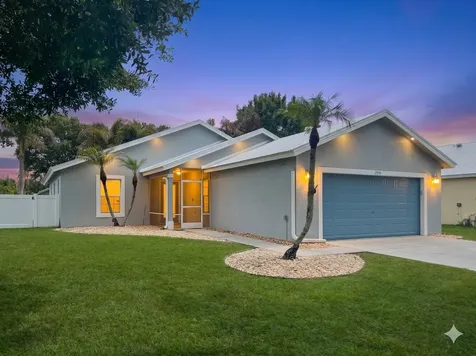 2565 SW Riviera Road Stuart FL 34997