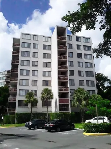 4222 Inverrary Boulevard Lauderhill FL 33319