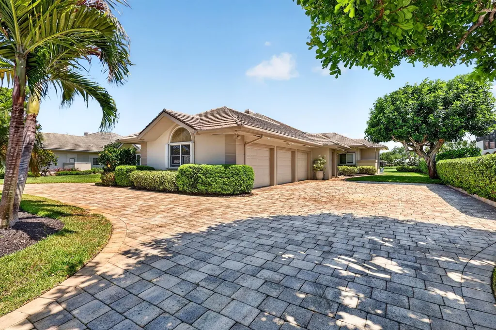 6711 SE Barrington Drive Stuart FL 34997