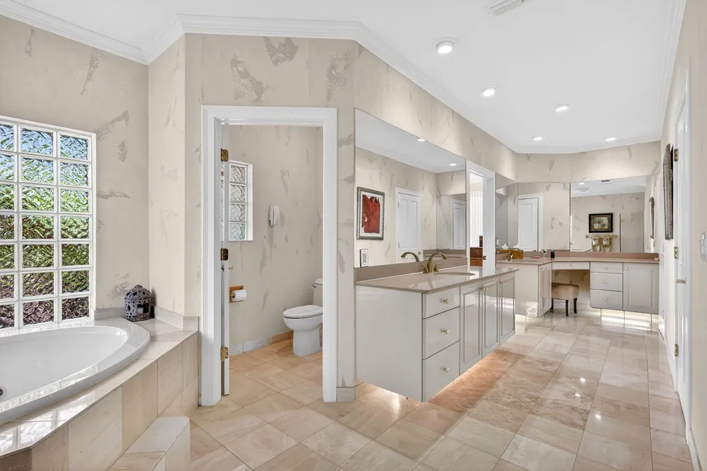 6711 SE Barrington Drive Stuart FL 34997
