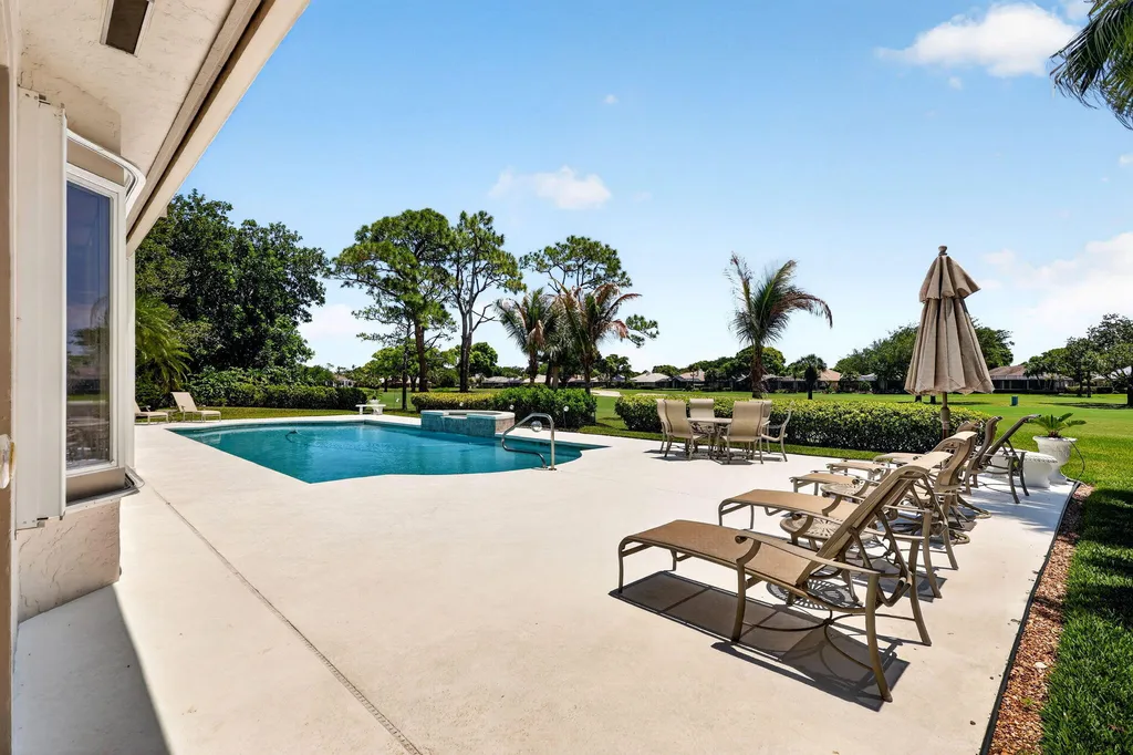 6711 SE Barrington Drive Stuart FL 34997