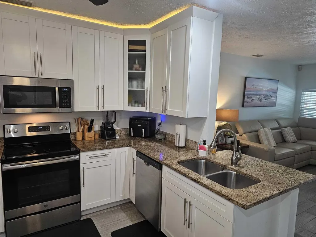 109 Gibraltar Street Royal Palm Beach FL 33411