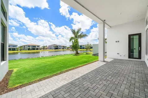 9516 Riverside Park Drive Boca Raton FL 33434