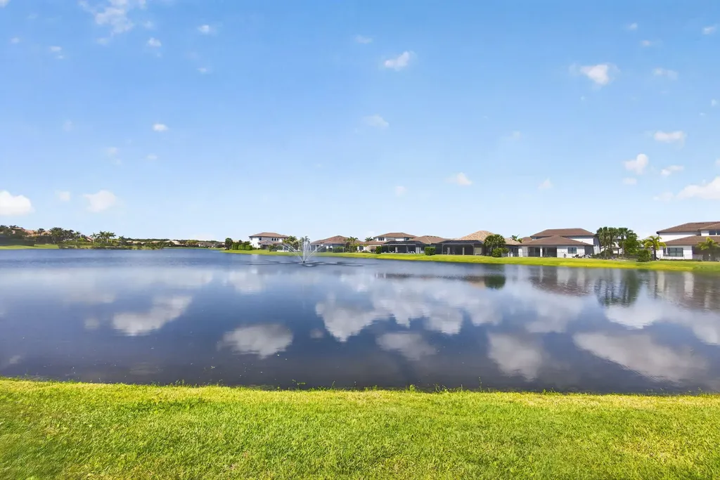 249 Sonoma Isle Circle Jupiter FL 33478