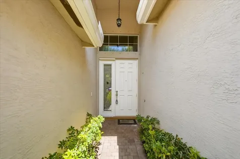 1963 Grey Falcon Circle SW Vero Beach FL 32962