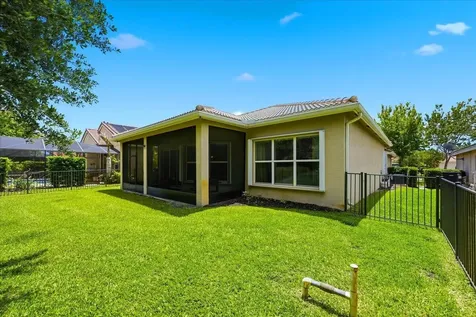 1963 Grey Falcon Circle SW Vero Beach FL 32962