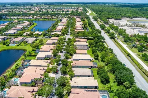 1963 Grey Falcon Circle SW Vero Beach FL 32962