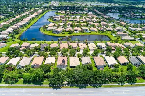 1963 Grey Falcon Circle SW Vero Beach FL 32962