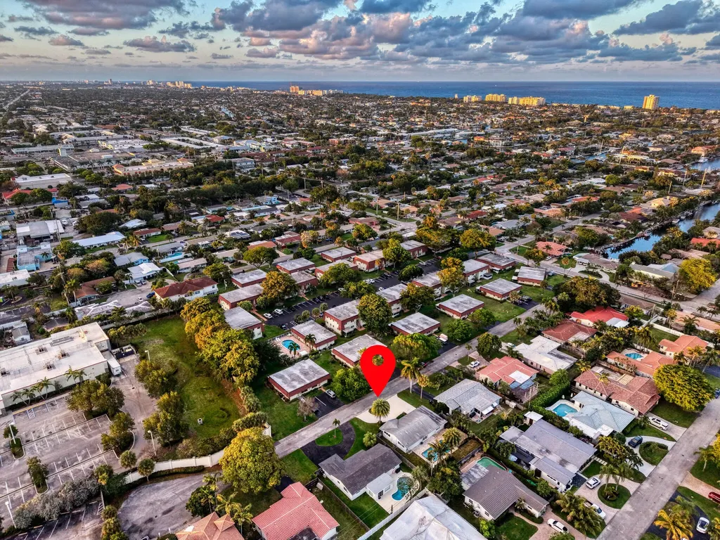 1970 NE 32nd Street Lighthouse Point FL 33064