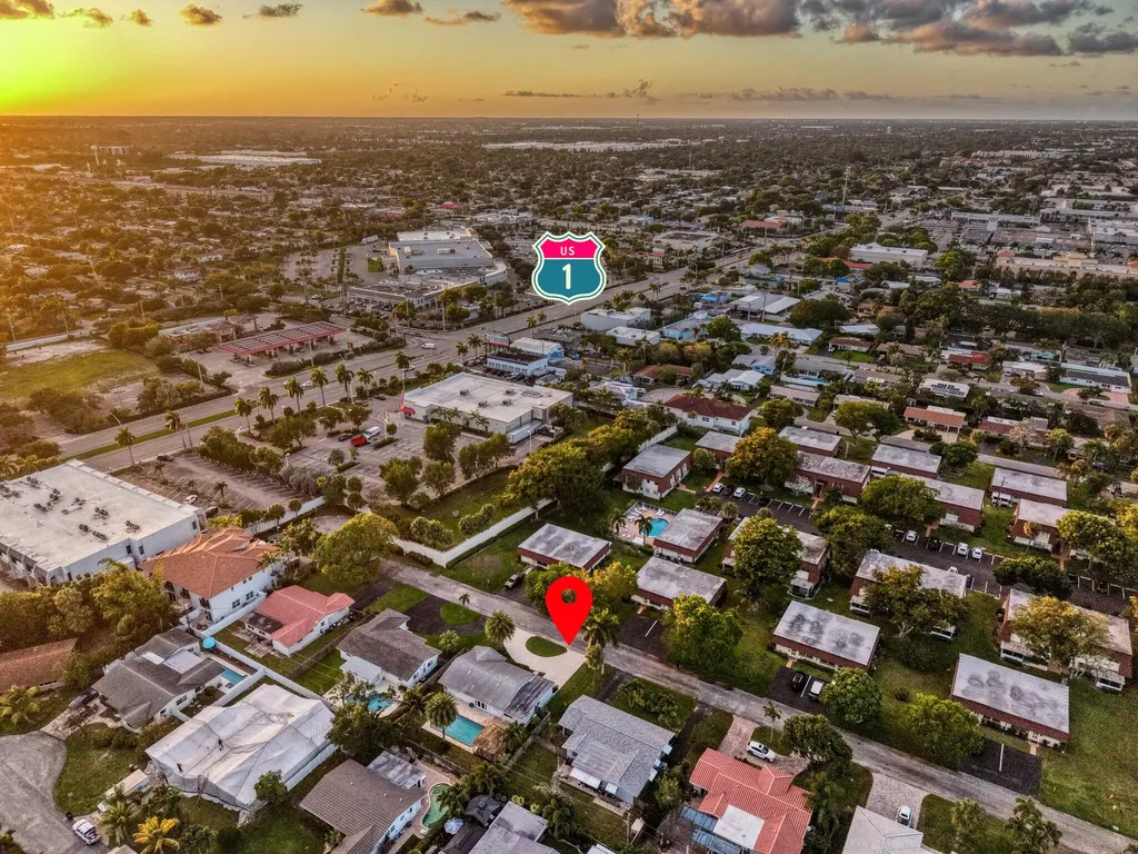 1970 NE 32nd Street Lighthouse Point FL 33064