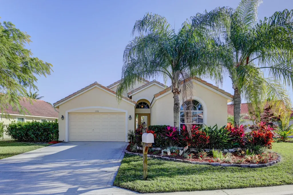 1592 Carriage Brooke Drive Wellington FL 33414