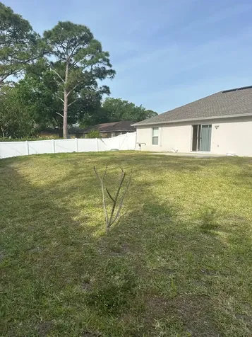 1068 SE Saint Johns Street Street SE Palm Bay FL 32909