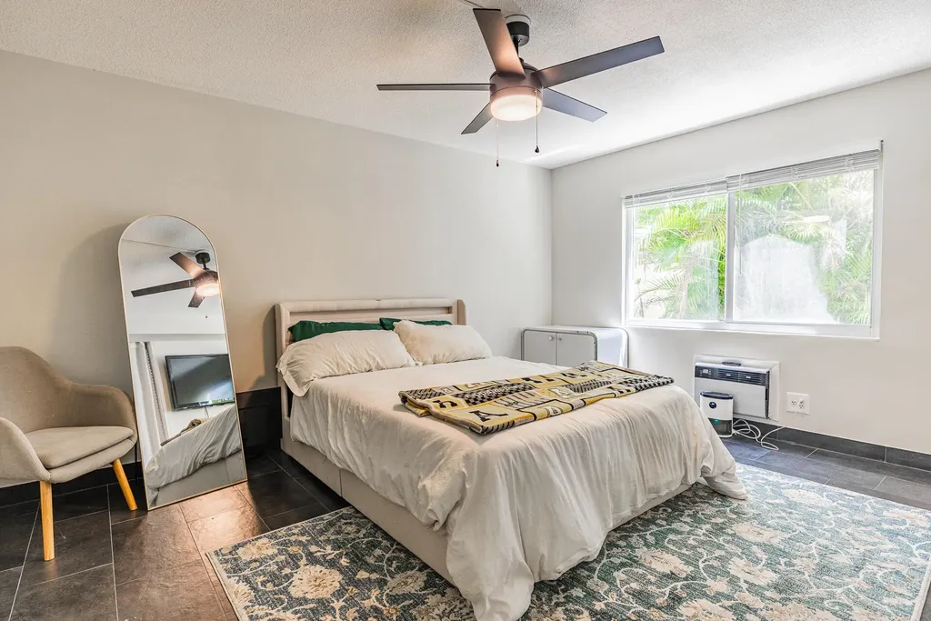 1308 Bayview Drive Fort Lauderdale FL 33304