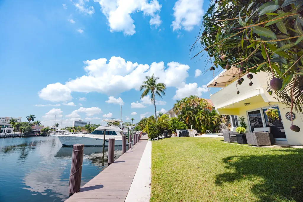 1308 Bayview Drive Fort Lauderdale FL 33304