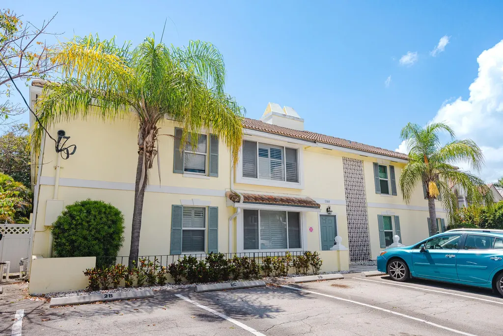 1308 Bayview Drive Fort Lauderdale FL 33304