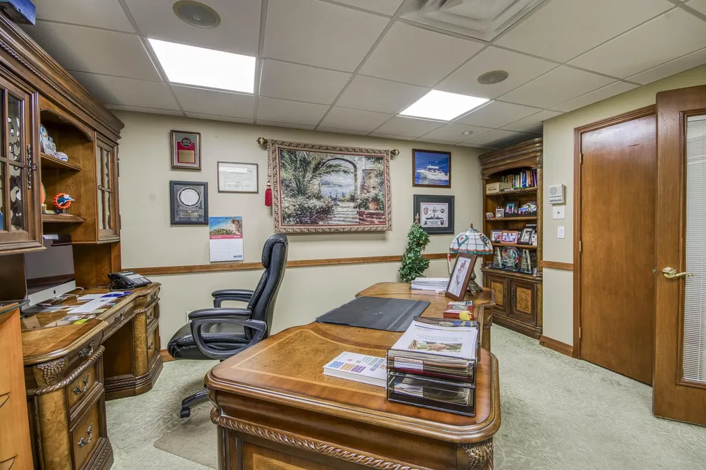 2684 SE Willoughby Boulevard Stuart FL
