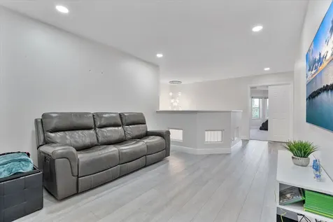 1483 SW 161st Avenue Pembroke Pines FL 33027