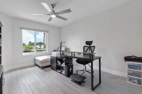 1483 SW 161st Avenue Pembroke Pines FL 33027