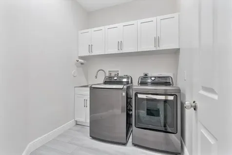 1483 SW 161st Avenue Pembroke Pines FL 33027