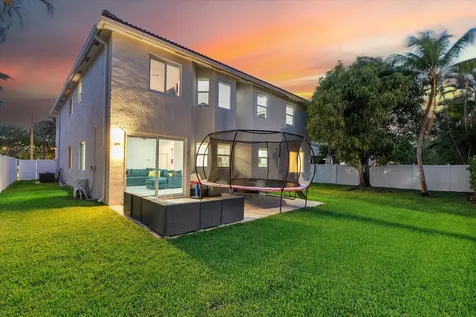 1483 SW 161st Avenue Pembroke Pines FL 33027