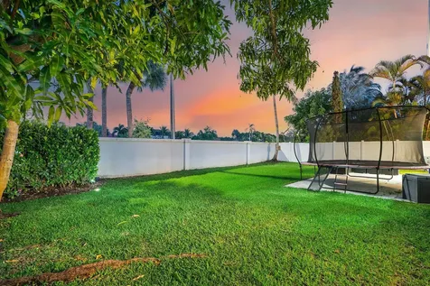 1483 SW 161st Avenue Pembroke Pines FL 33027