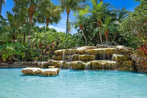 236 Village Boulevard Tequesta FL 33469