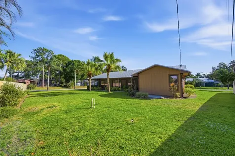 1199 SE Proctor Lane Port St Lucie FL 34983