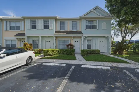 16635 Hemingway Drive Weston FL 33326