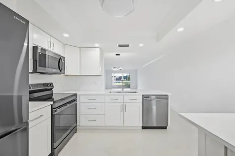 3204 Portofino Point Coconut Creek FL 33066