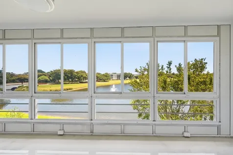 3204 Portofino Point Coconut Creek FL 33066