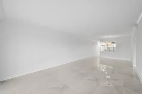 3204 Portofino Point Coconut Creek FL 33066