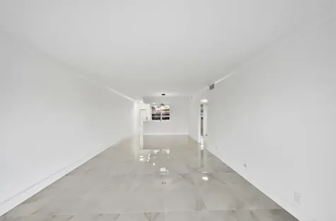 3204 Portofino Point Coconut Creek FL 33066
