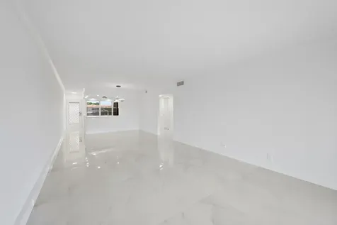 3204 Portofino Point Coconut Creek FL 33066