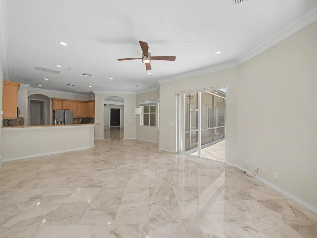 4126 Cedar Creek Ranch Circle Lake Worth FL 33467