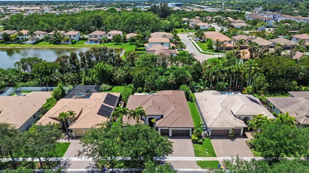 4126 Cedar Creek Ranch Circle Lake Worth FL 33467