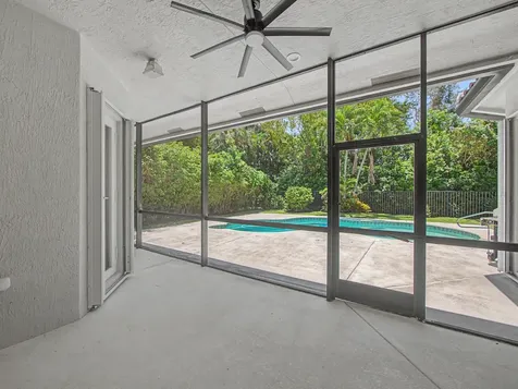 4126 Cedar Creek Ranch Circle Lake Worth FL 33467
