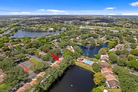 9709 NW 16th Street Pembroke Pines FL 33024