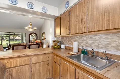 9709 NW 16th Street Pembroke Pines FL 33024