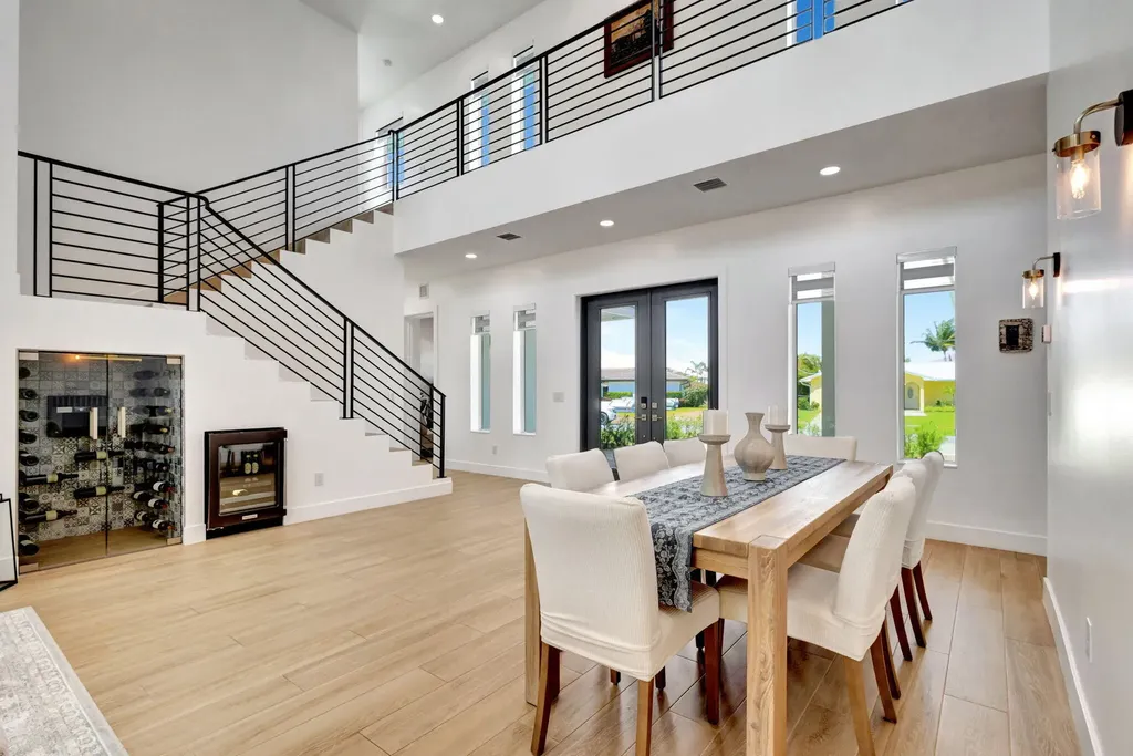 12952 Drayton Road SE North Palm Beach FL 33408
