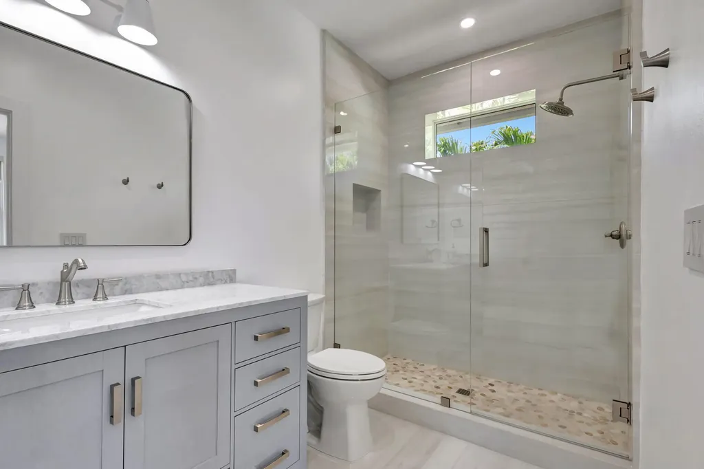 12952 Drayton Road SE North Palm Beach FL 33408