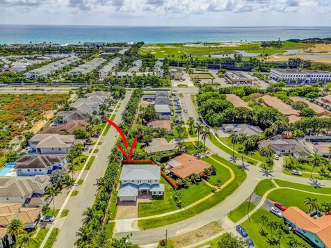12952 Drayton Road SE North Palm Beach FL 33408