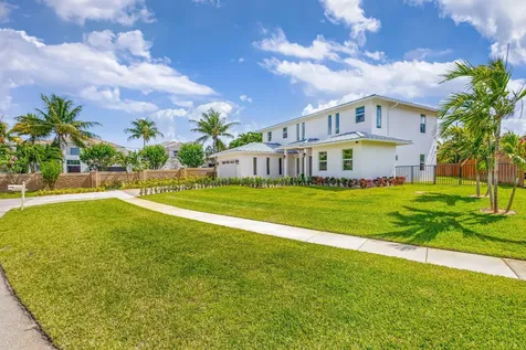 12952 Drayton Road SE North Palm Beach FL 33408