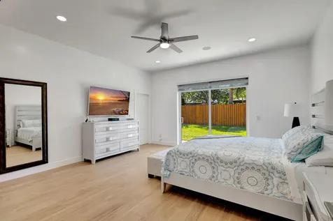 12952 Drayton Road SE North Palm Beach FL 33408