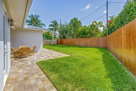 12952 Drayton Road SE North Palm Beach FL 33408