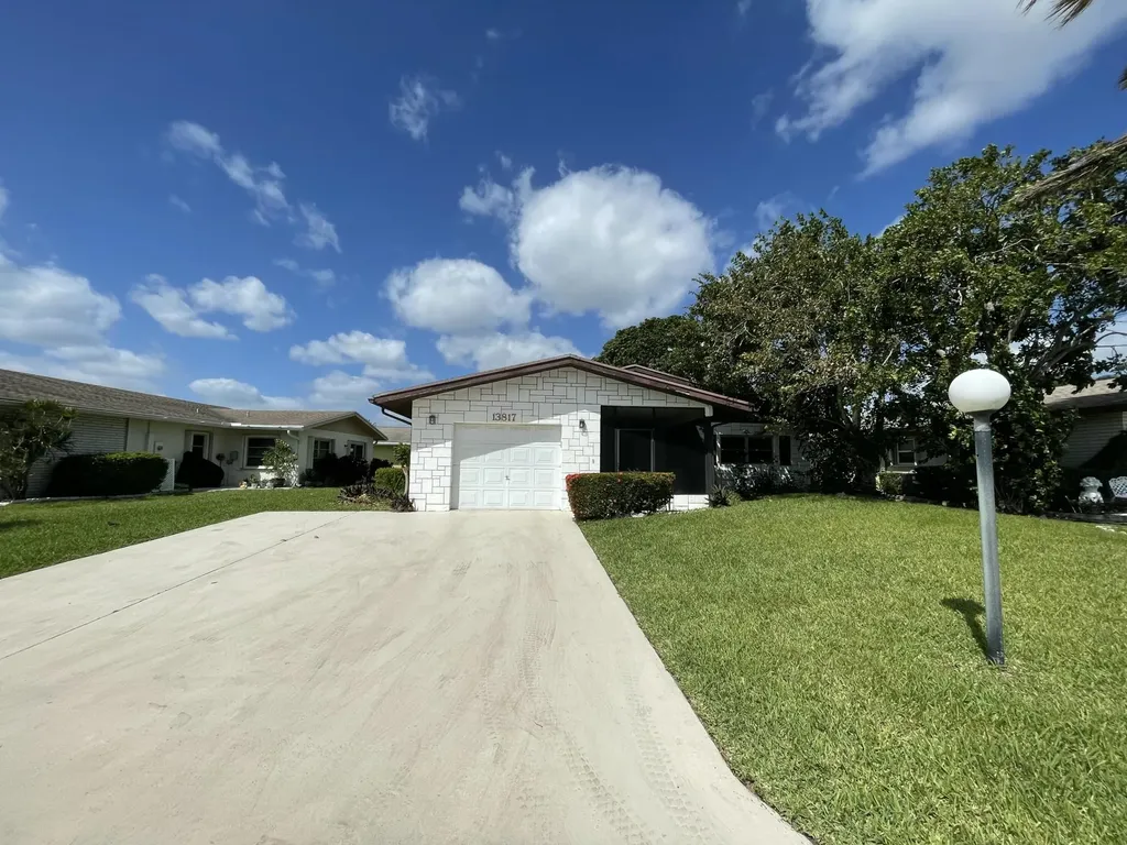 13817 Kaiser Trail Delray Beach FL 33484
